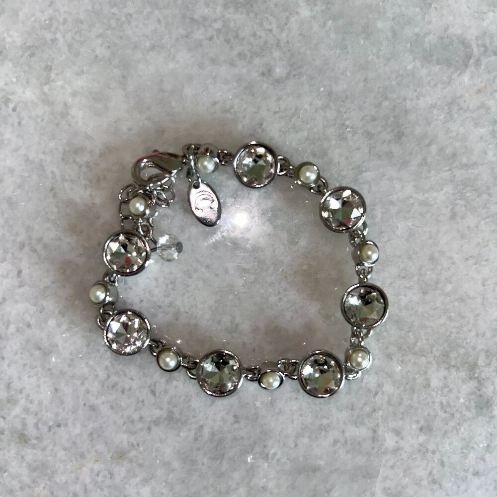 Silver Rhinestone & Pearl Bracelet
